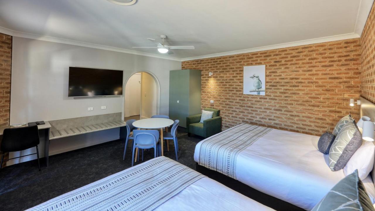 Hamilton Henry Parkes Motor Inn Ngoại thất bức ảnh