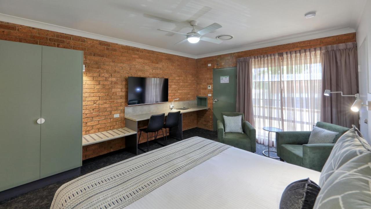 Hamilton Henry Parkes Motor Inn Ngoại thất bức ảnh